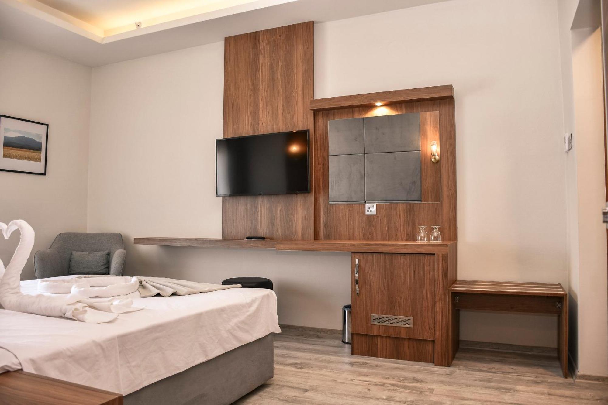 Mimoza Beach Hotel Agios Sergios Экстерьер фото